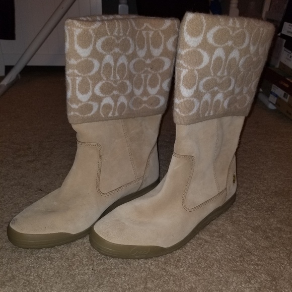 Authentic suede coach boots - Picture 2 of 3
